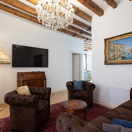 Ca Del Glicine - Charming Apartment On The Canal Venedig Exteriör bild