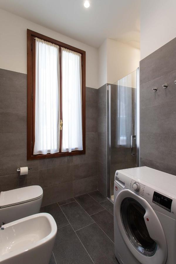 Ca Del Glicine - Charming Apartment On The Canal Venedig Exteriör bild