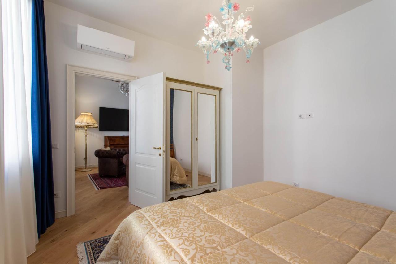 Ca Del Glicine - Charming Apartment On The Canal Venedig Exteriör bild