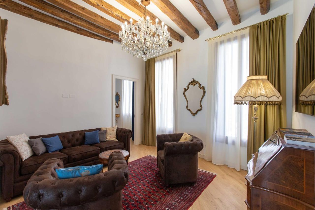 Ca Del Glicine - Charming Apartment On The Canal Venedig Exteriör bild